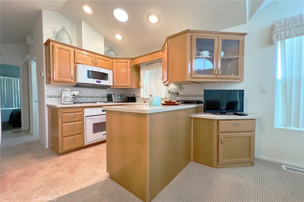 MLS #OC25019446 image #4