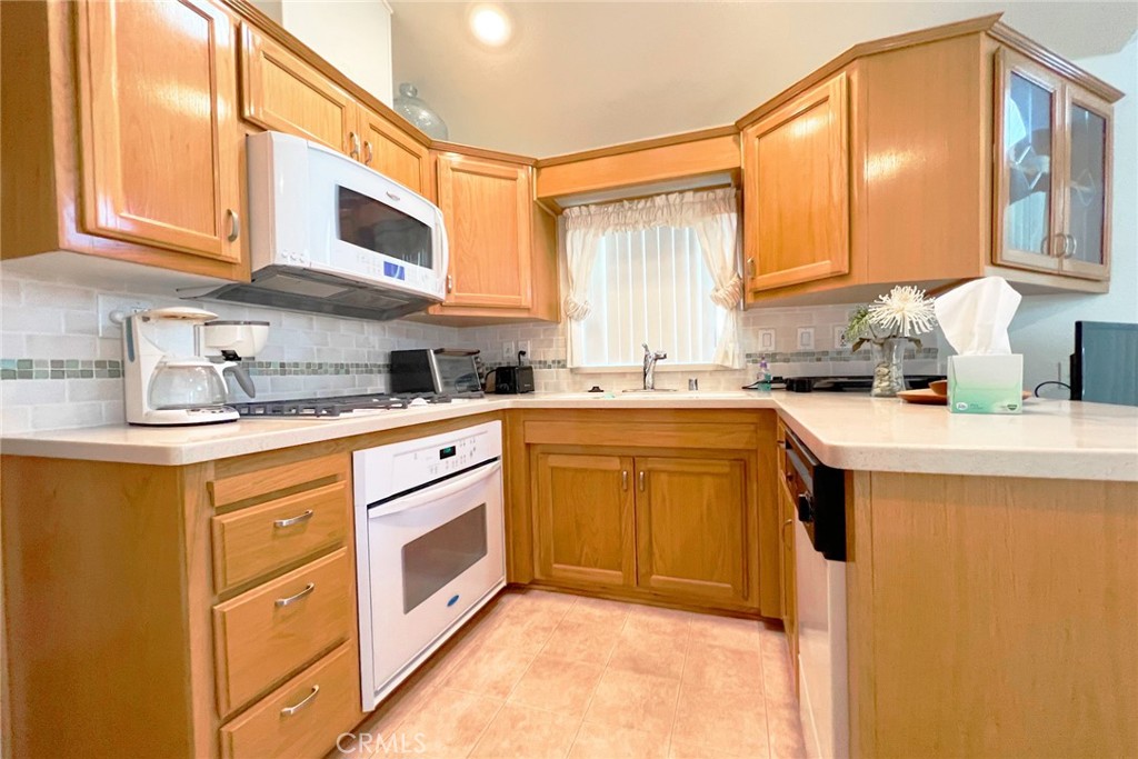 MLS #OC25019446 image #6