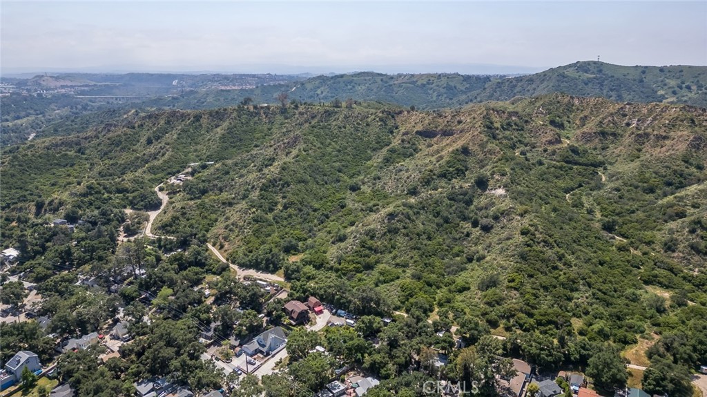 MLS #OC25022991 image #11