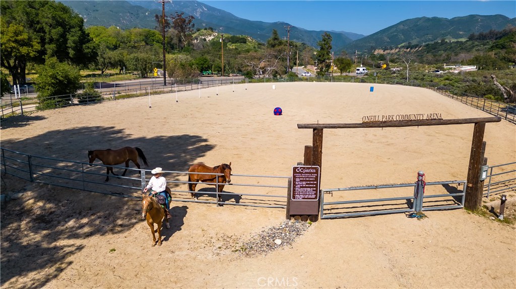 MLS #OC25022991 image #13