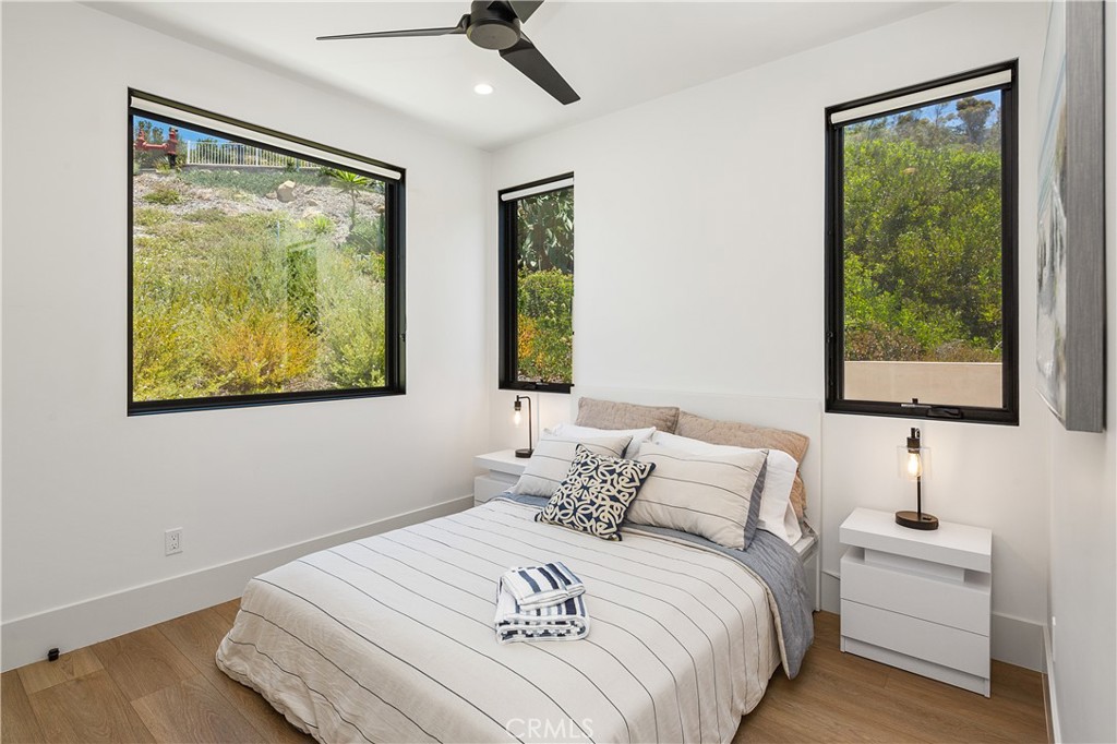 MLS #OC25025283 image #11