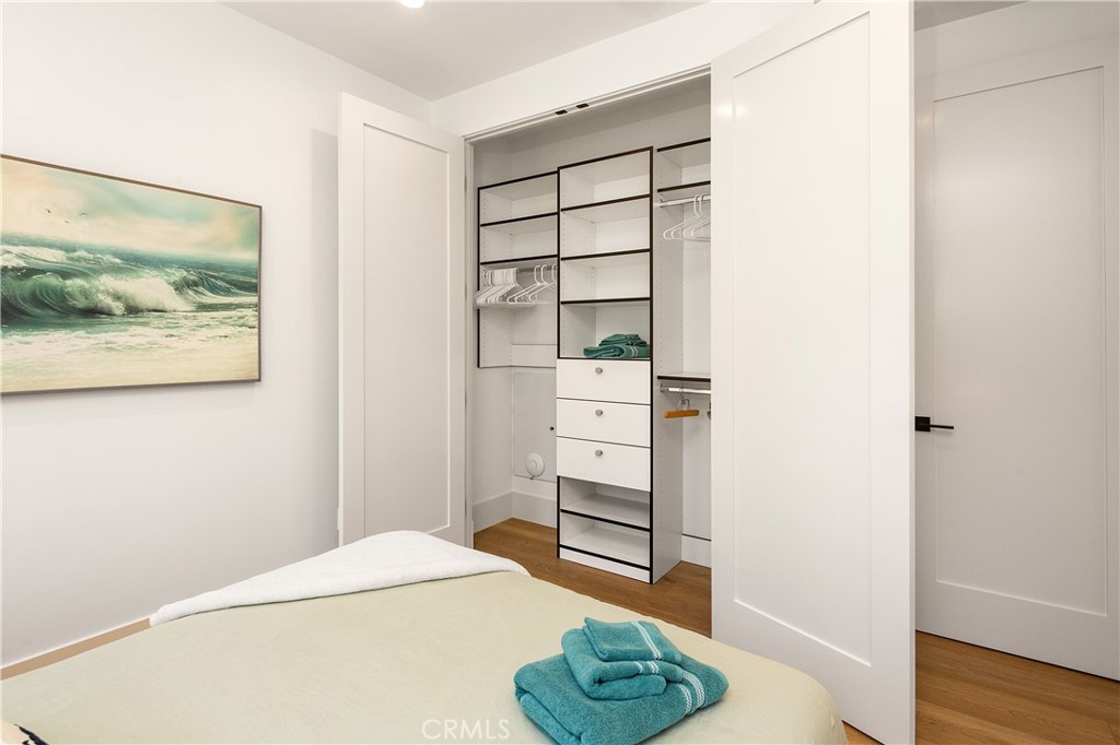 MLS #OC25025283 image #14