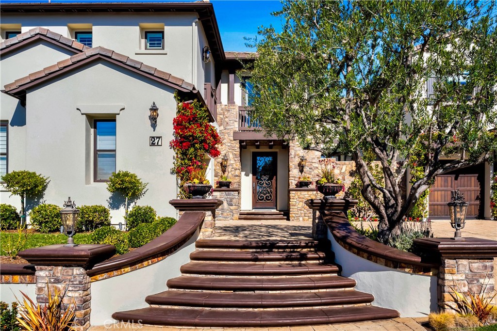 MLS #OC25028240 image #2