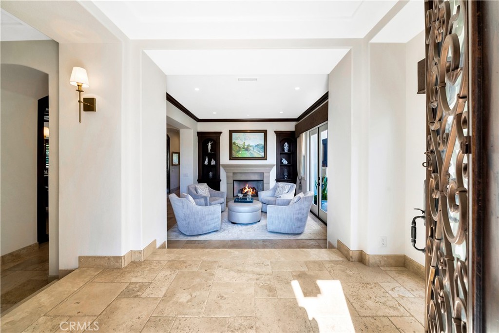 MLS #OC25028240 image #5