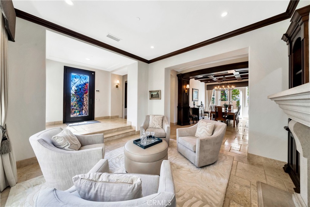 MLS #OC25028240 image #6