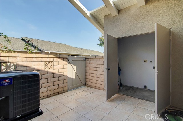 MLS #OC25028446 image #20