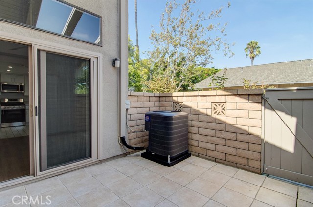 MLS #OC25028446 image #21