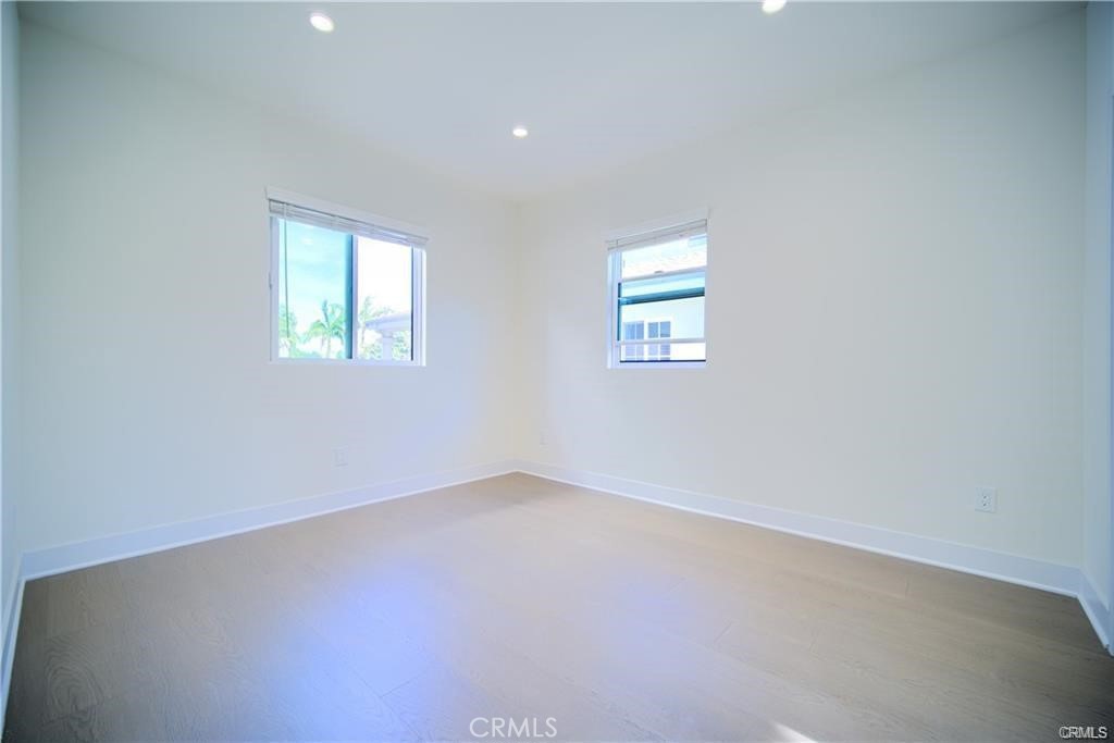 MLS #OC25028750 image #22