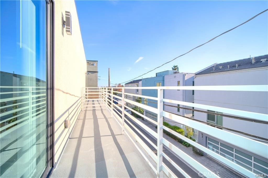 MLS #OC25028750 image #29