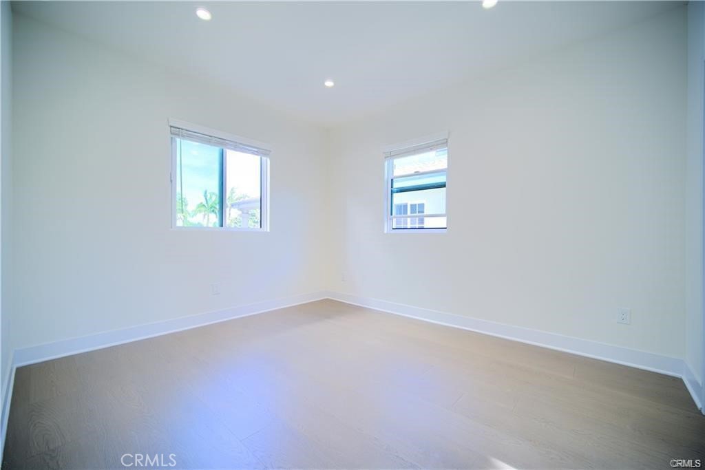 MLS #OC25028750 image #8