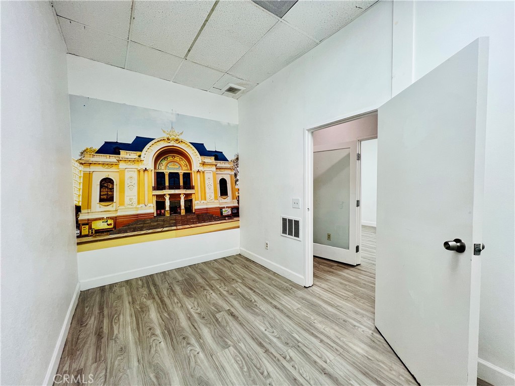 MLS #OC25028925 image #7