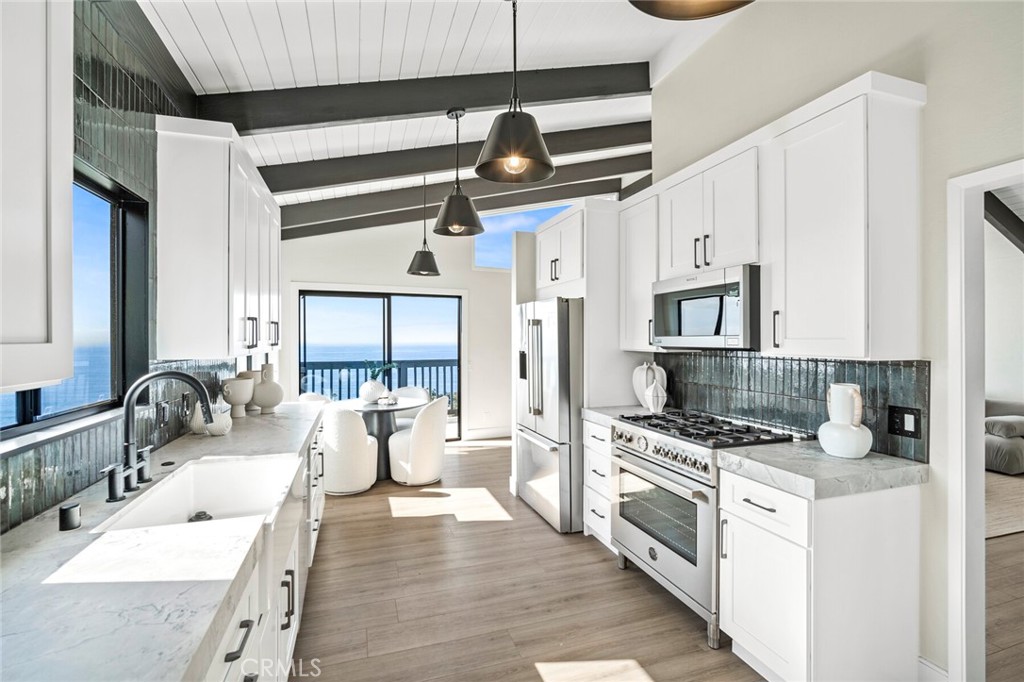 MLS #OC25029588 image #11