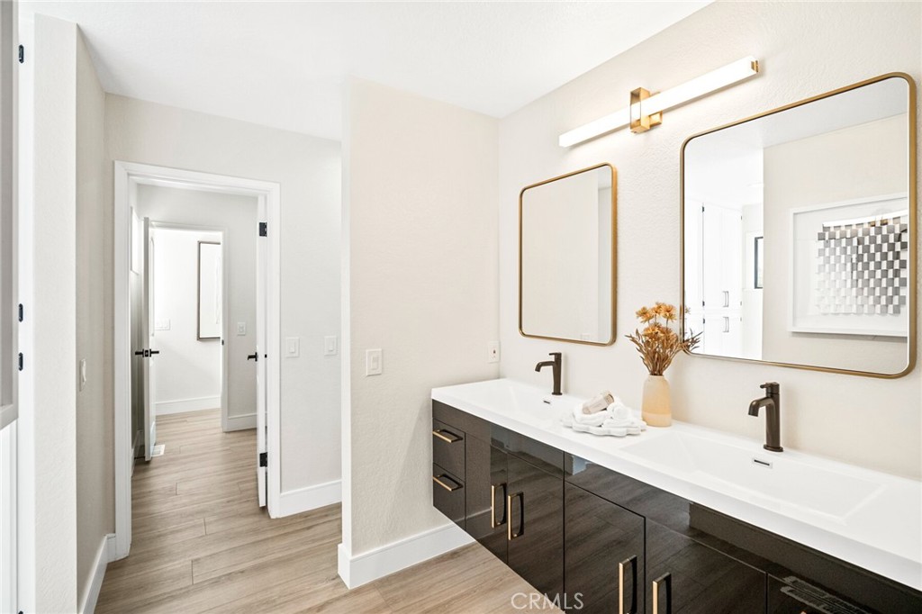 MLS #OC25029588 image #27