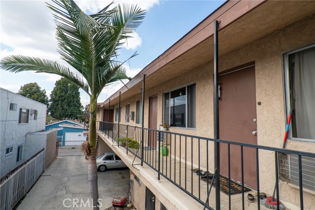 MLS #OC25029849 image #9