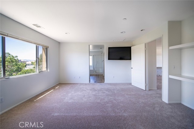 MLS #OC25031334 image #17