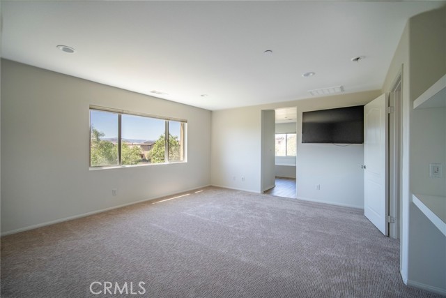 MLS #OC25031334 image #18