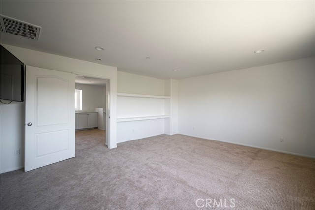 MLS #OC25031334 image #23