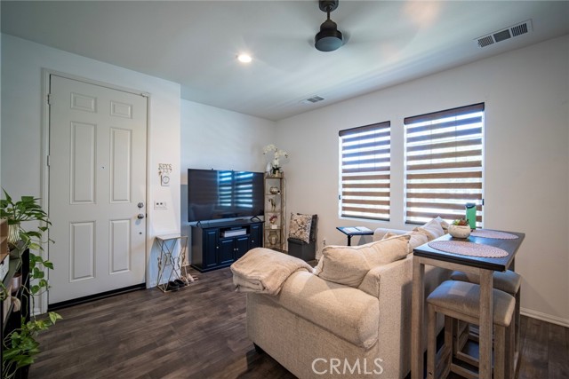 MLS #OC25031334 image #35