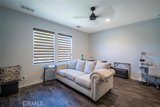 MLS #OC25031334 image #36