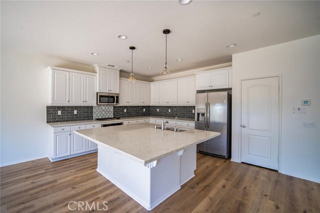 MLS #OC25031334 image #5