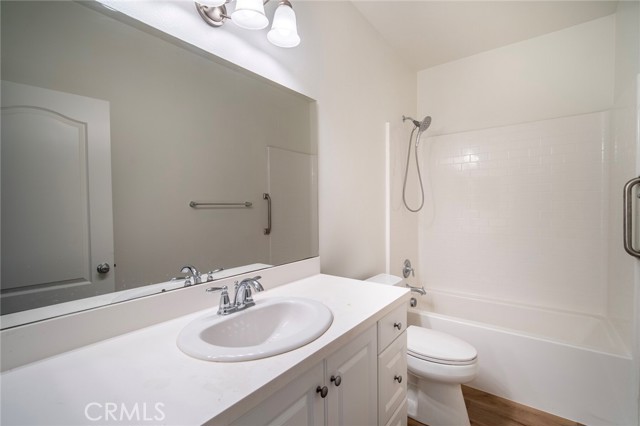 MLS #OC25031334 image #9