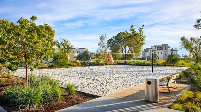 MLS #OC25031347 image #4