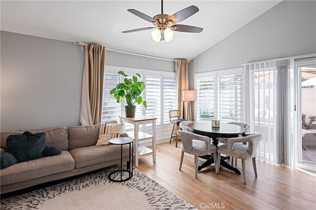 MLS #OC25031990 image #11