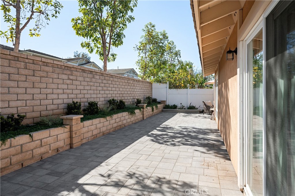 MLS #OC25031990 image #20