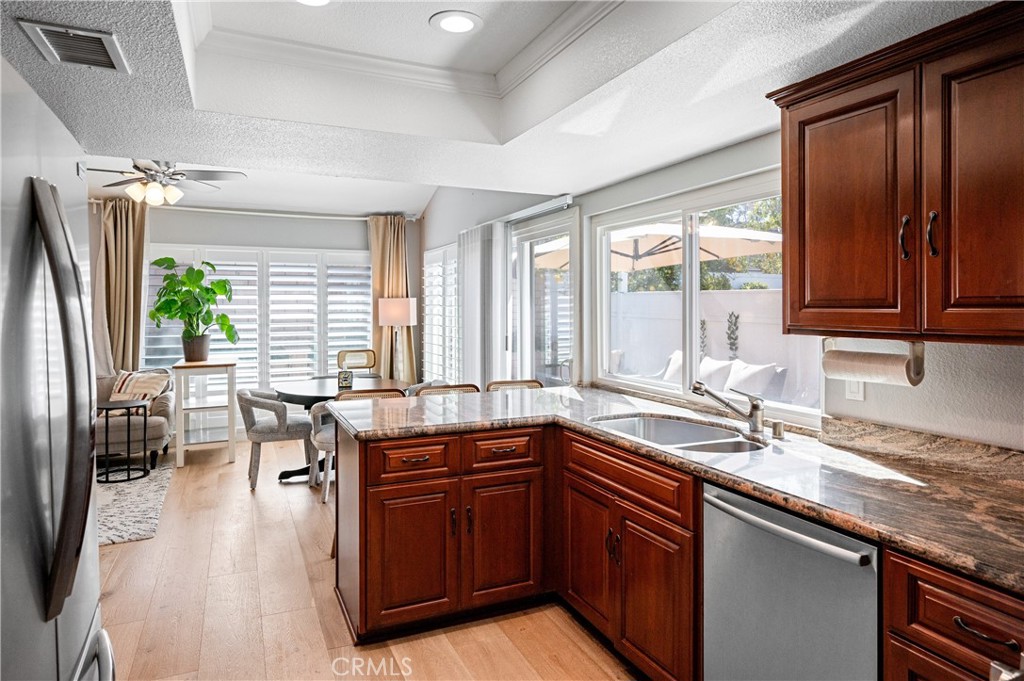 MLS #OC25031990 image #6