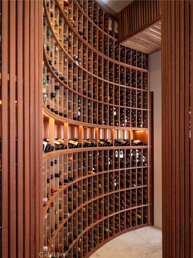 MLS #OC25032377 image #14