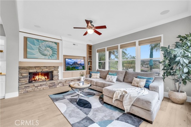 MLS #OC25033752 image #13