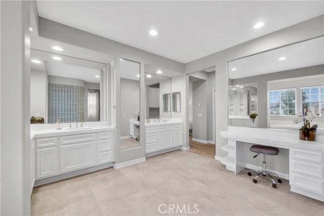 MLS #OC25033752 image #28