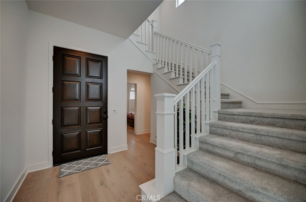 MLS #OC25034387 image #3