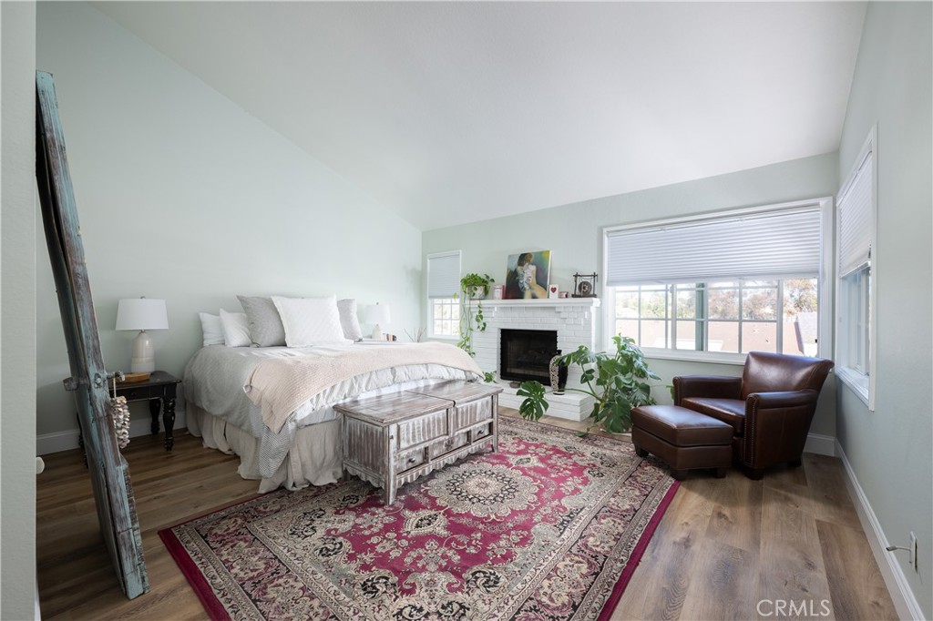 MLS #OC25034446 image #11