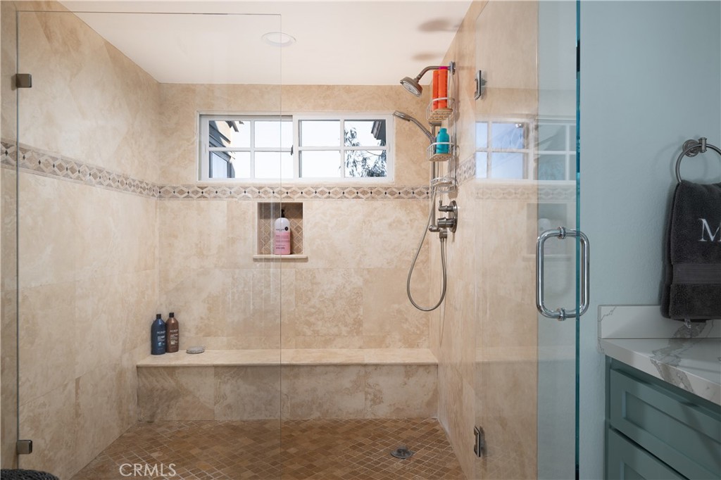 MLS #OC25034446 image #13