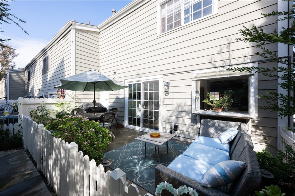 MLS #OC25034446 image #23