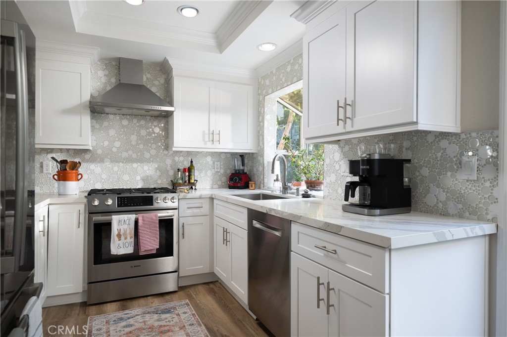 MLS #OC25034446 image #6