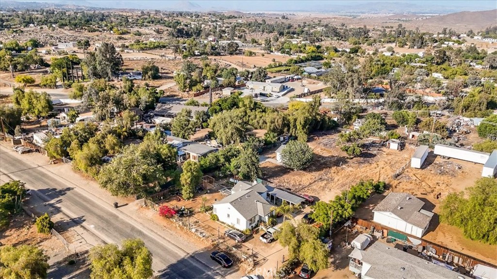 MLS #OC25035006 image #0