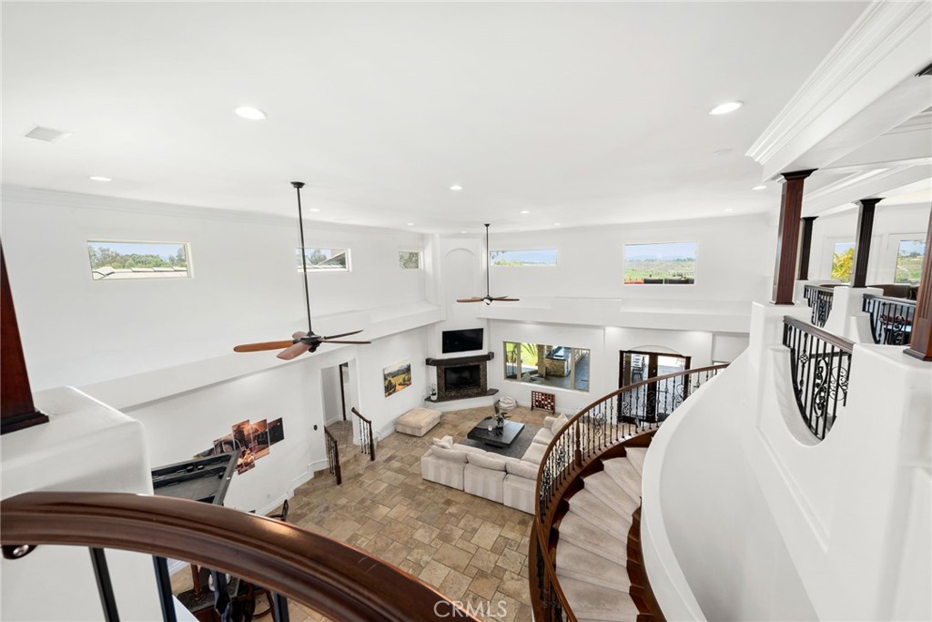 MLS #OC25036888 image #12