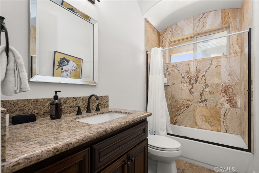 MLS #OC25036888 image #29