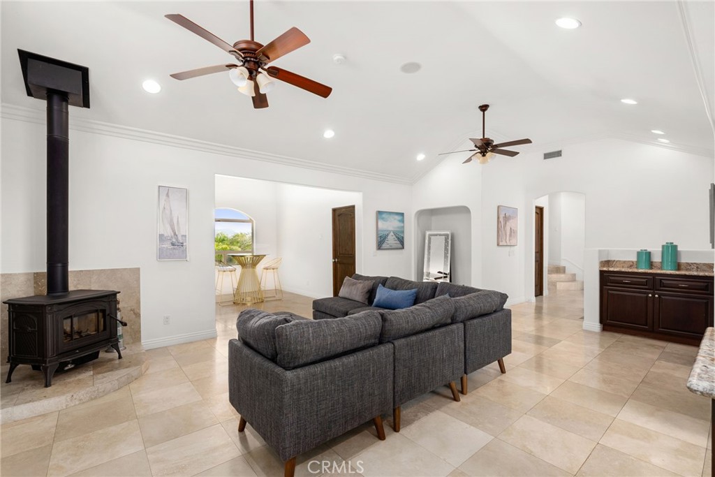 MLS #OC25036888 image #45