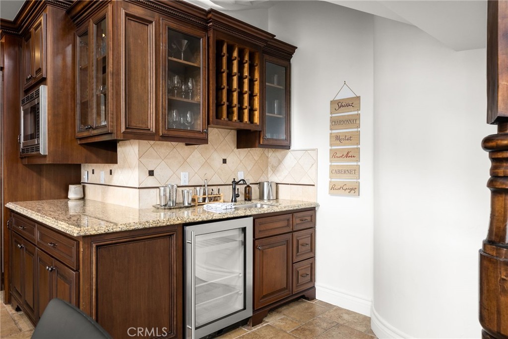 MLS #OC25036888 image #5