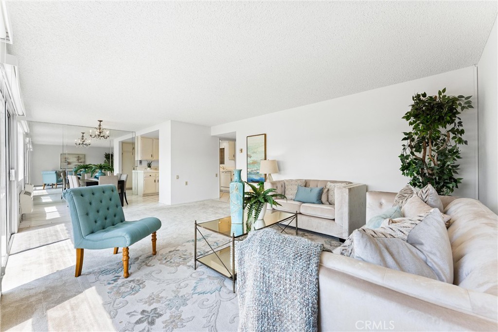 MLS #OC25037700 image #4