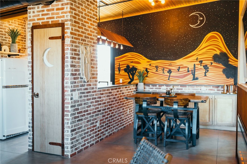 MLS #OC25041427 image #13