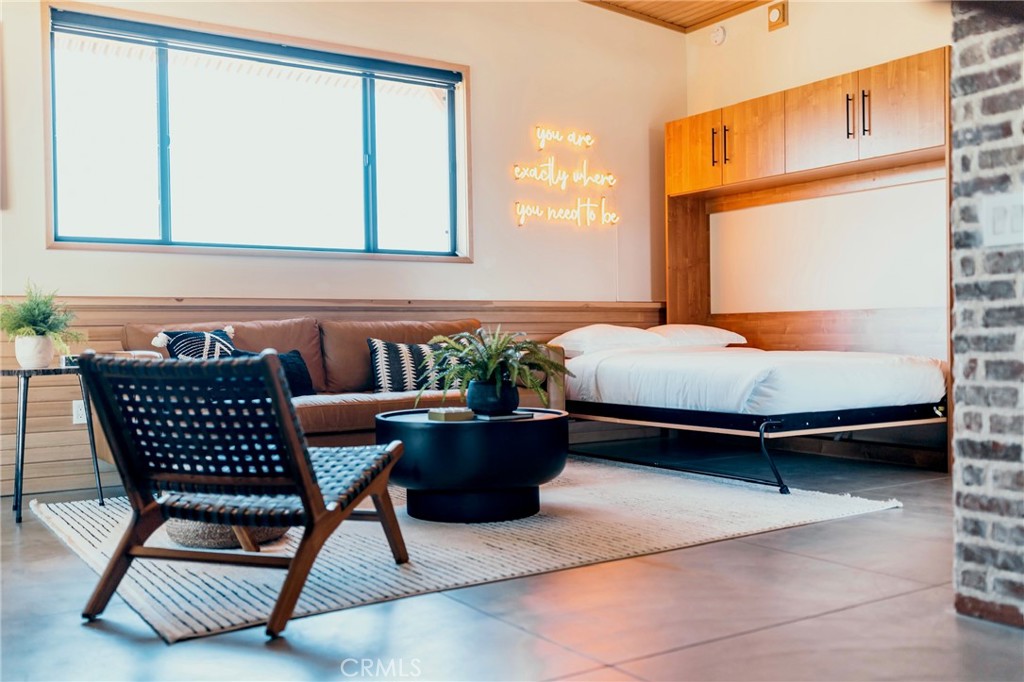 MLS #OC25041427 image #19