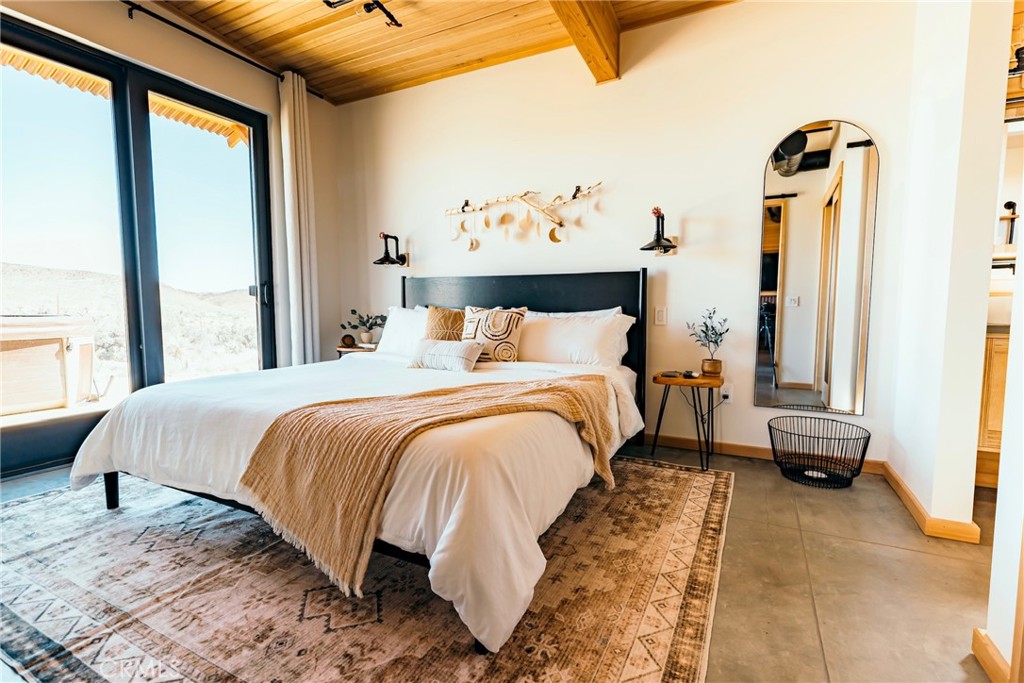 MLS #OC25041427 image #24