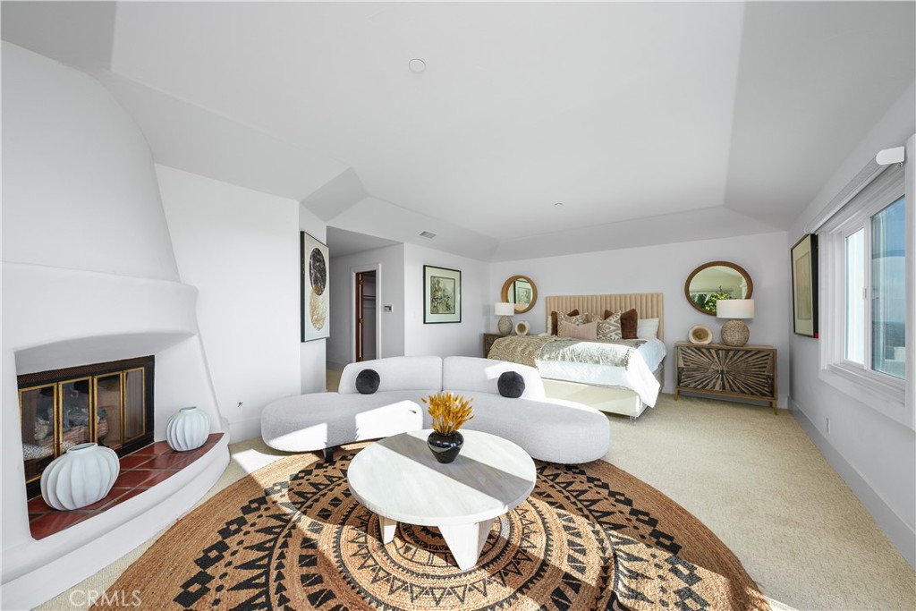 MLS #OC25041623 image #24