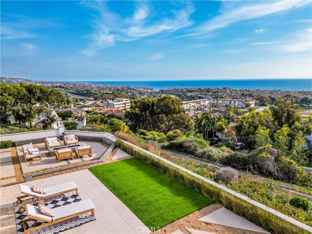 MLS #OC25041623 image #33