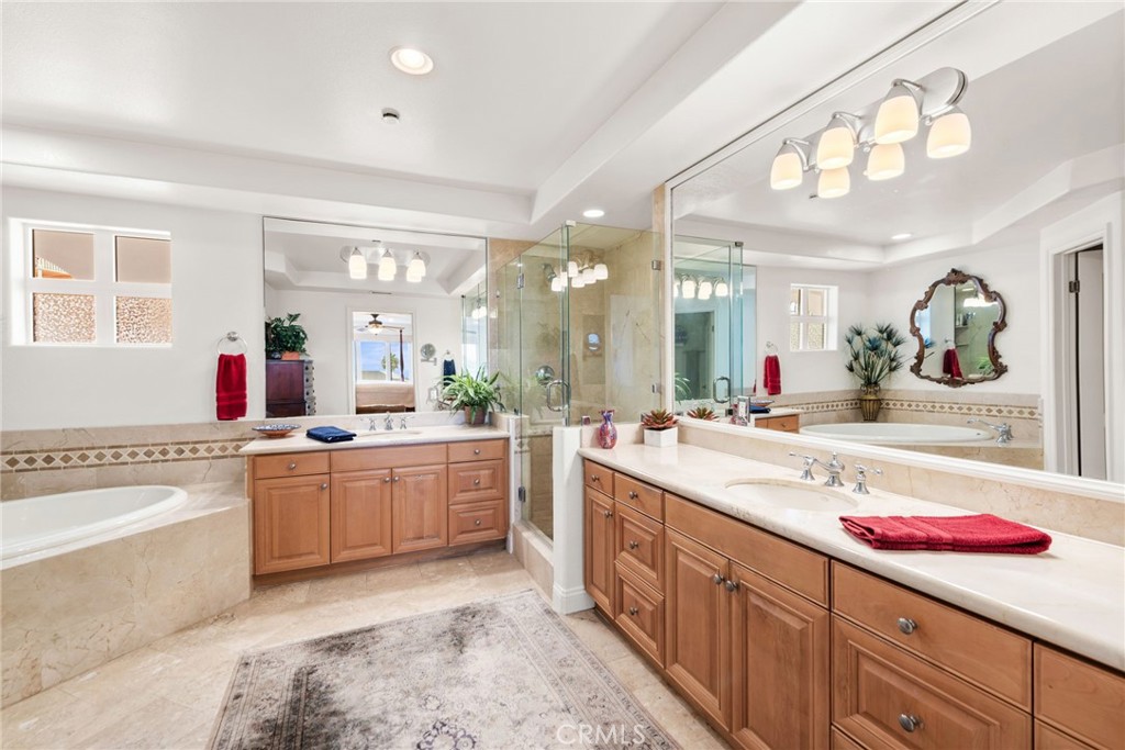 MLS #OC25041805 image #14