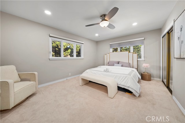 MLS #OC25042621 image #10